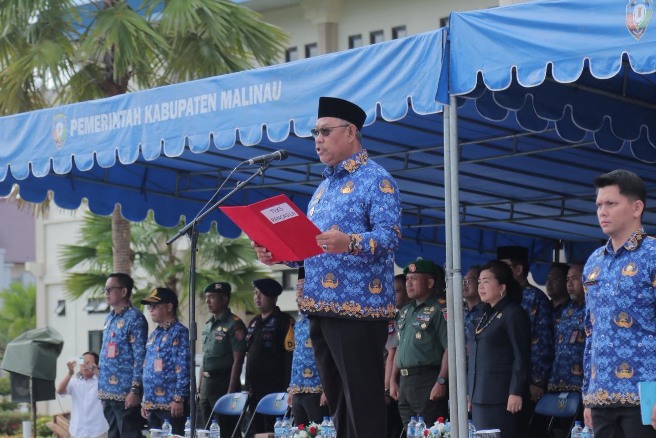 DIPA/RADAR TARAKAN ASN: Wakil Bupati Malinau, Jakaria saat memimpin upacara HUT KORPRI ke-54 Tahun