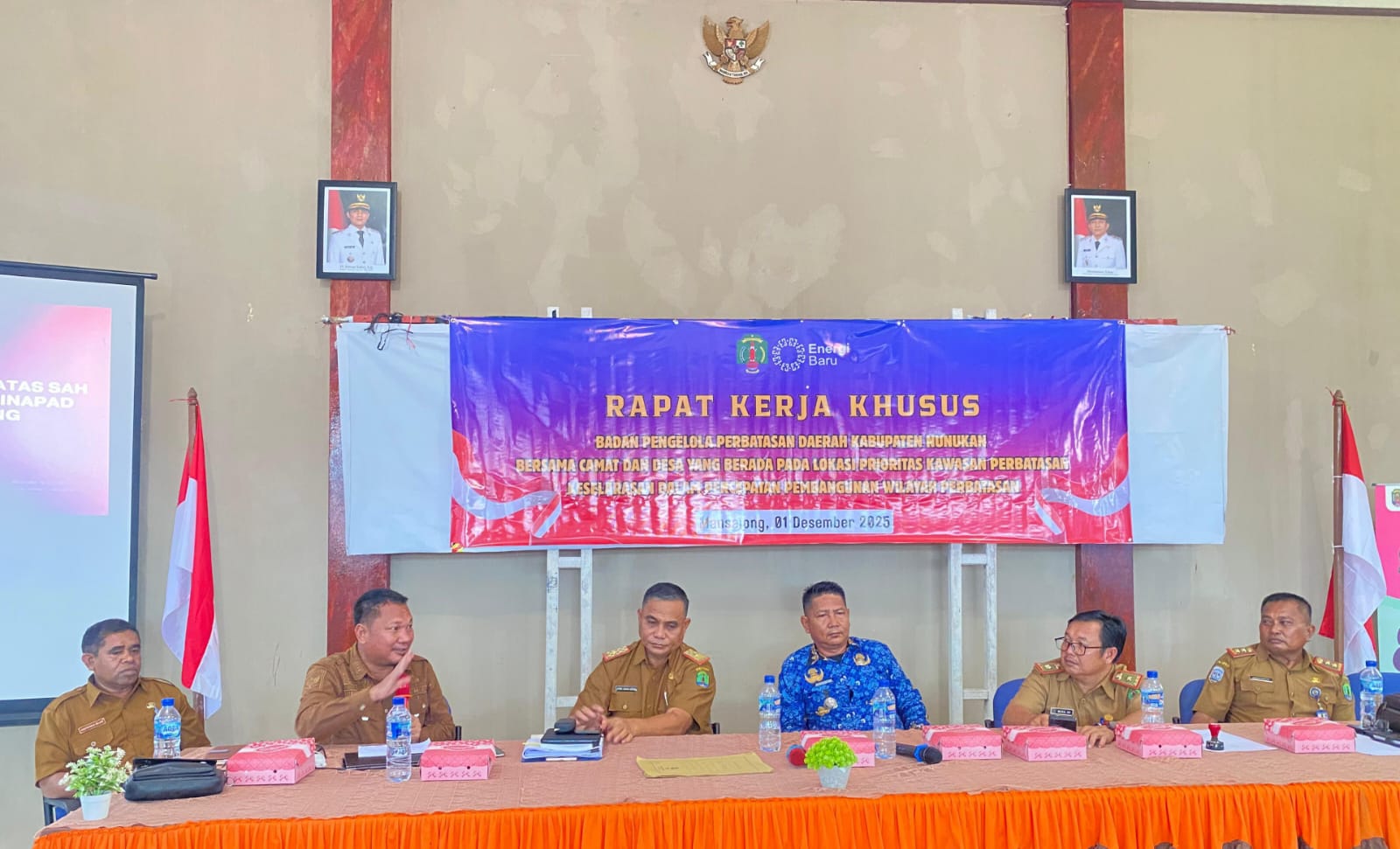 ASRULLAH  SERAP ASPIRASI: Kepala BPPD Nunukan didampingi para camat Lumbis, Lumbis Ogong, Lumbis Hulu, Lumbis Pansiangan, hingga Tulin Onsoi saat rapat kerja khusus, Senin 1/12