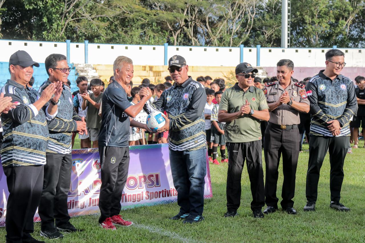 BAPOPSI: Wabup Malinau, Jakaria saat membuka Kompetisi BAPOPSI 2025 Kabupaten Malianu FOTO:DIPA/RADAR TARAKAN