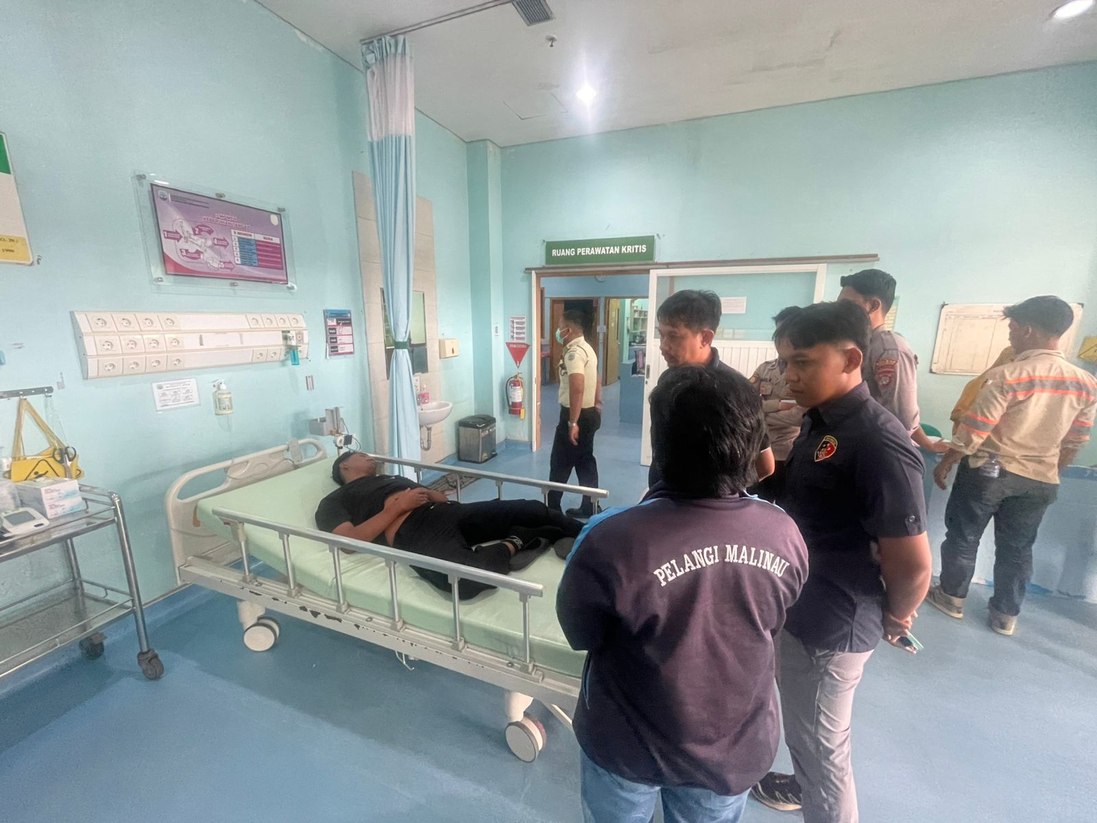IST  DIRAWAT : Pelaku yang dirawat di rumah sakit lantaran diduga mengalami gangguan kejiwaan