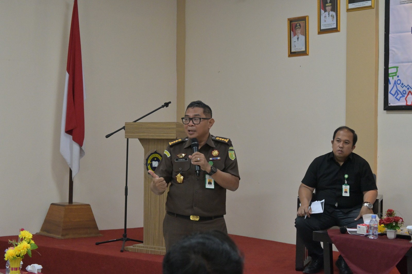 CEGAH KORUPSI : Asisten Intelijen Kejati Kaltara memberikan arahan kepada mahasiswa di Unikaltar