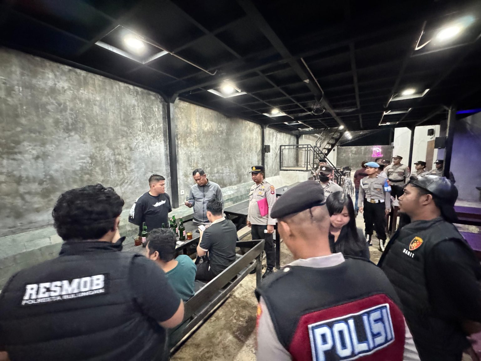 JAGA KAMTIBMAS : Personel Polresta Bulungan saat menggelar cipkon