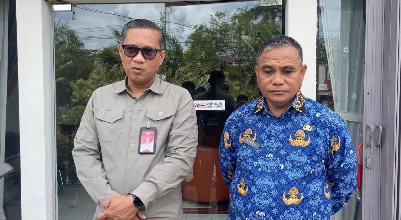 USULAN : Direktur Kawasan Perkotaan dan Batas Negara, Kemendagri Dr. Drs. Amran, M.T bersama Kepala BPPD Nunukan Robby Nahak Serang FOTO:ASRULLAH