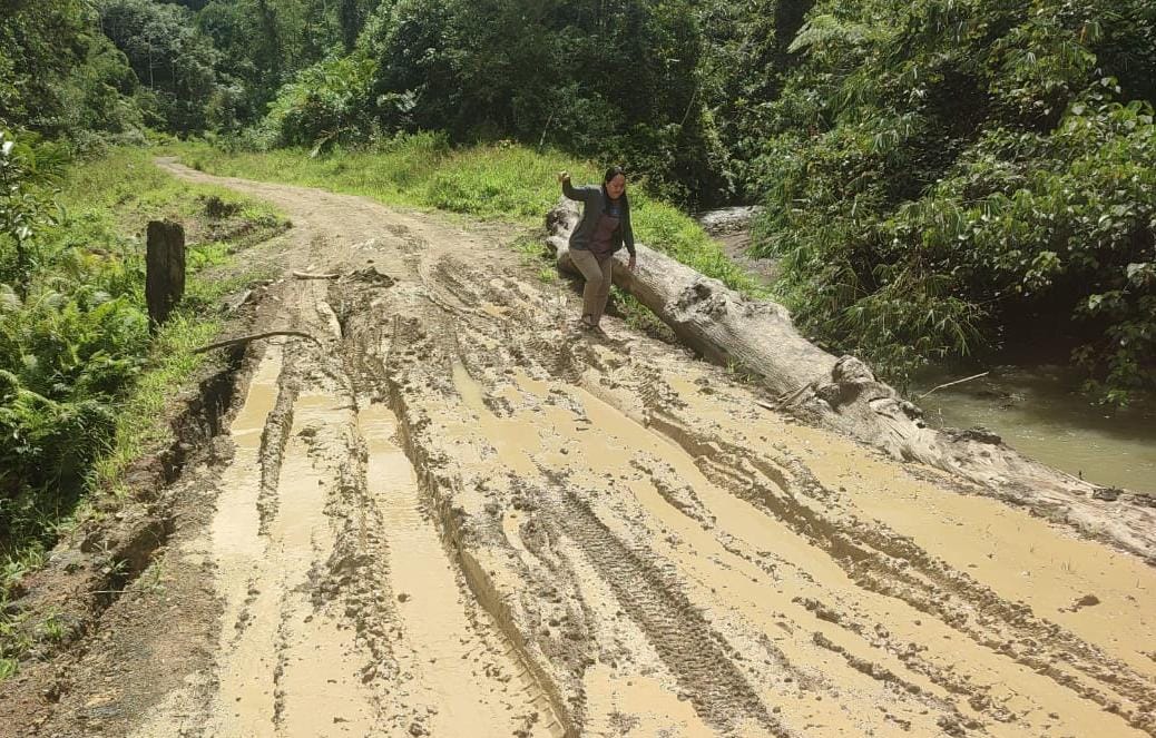 PEMERIKSAAN: Tim Badan Pengawasan Keuangan dan Pembangunan (BPKP) perwakilan Kalimantan Utara (Kaltara) saat melakukan monitoring dan evaluasi, Selasa (9/12).