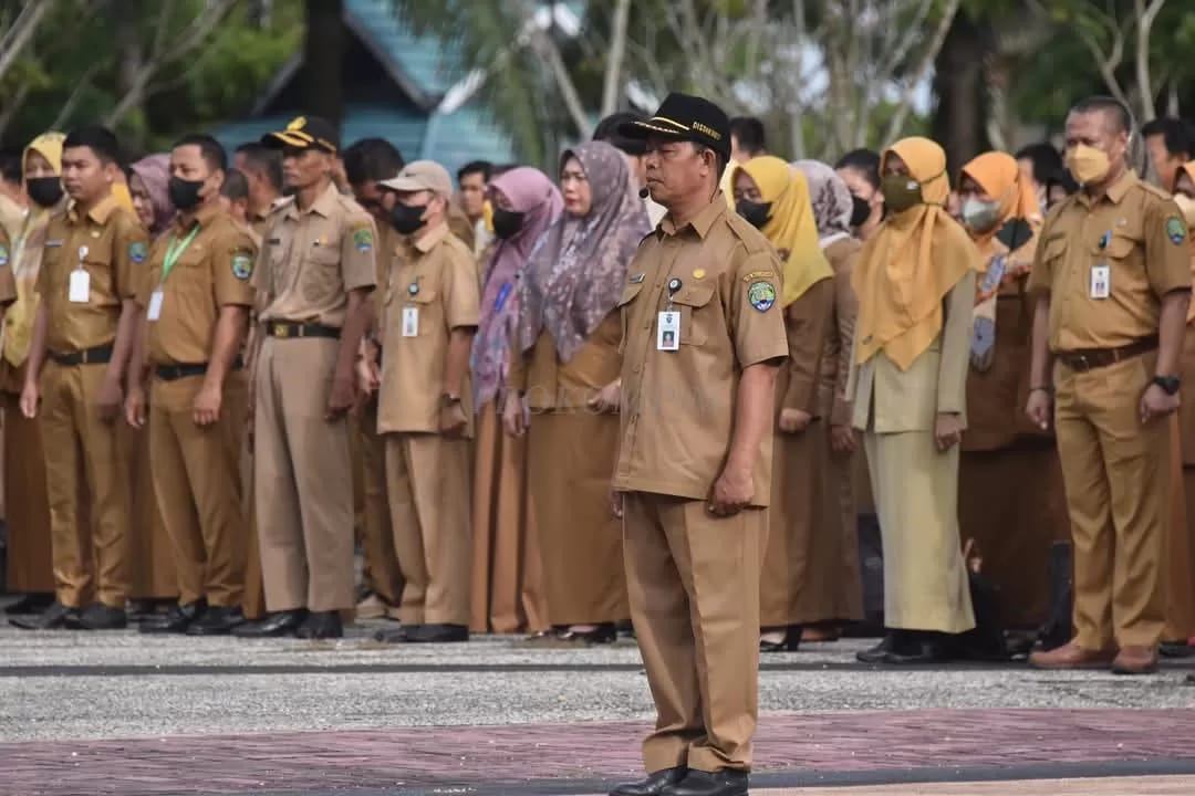 APEL : ASN di lingkup Pemkab Bulungan mengikuti apel Senin di Halaman Kantor Bupati Bulungan