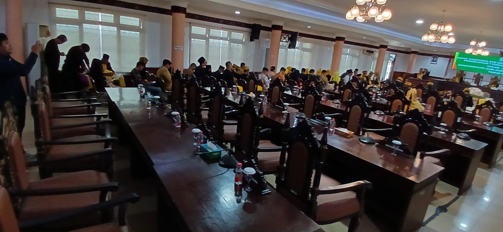 SEPI : Suasana Rapat Paripurna DPRD Tarakan yang hanya dihadiri 40 persen dari seluruh anggota DPRD.