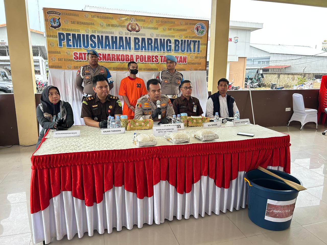 DIMUSNAHKAN: Sabu 3 kg dimusnahkan Polres Tarakan yang merupakan barang bukti dari tersangka AS.