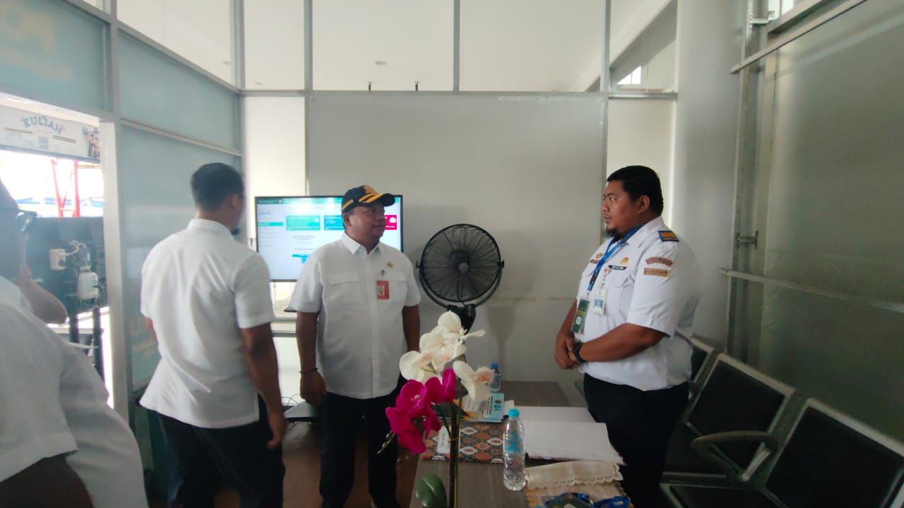 NATARU : Posko Nataru dibuka oleh Bandara Internasional Juwata Tarakan untuk memastikan kelancaran, keamanan, serta kenyamanan layanan transportasi udara bagi masyarakat.