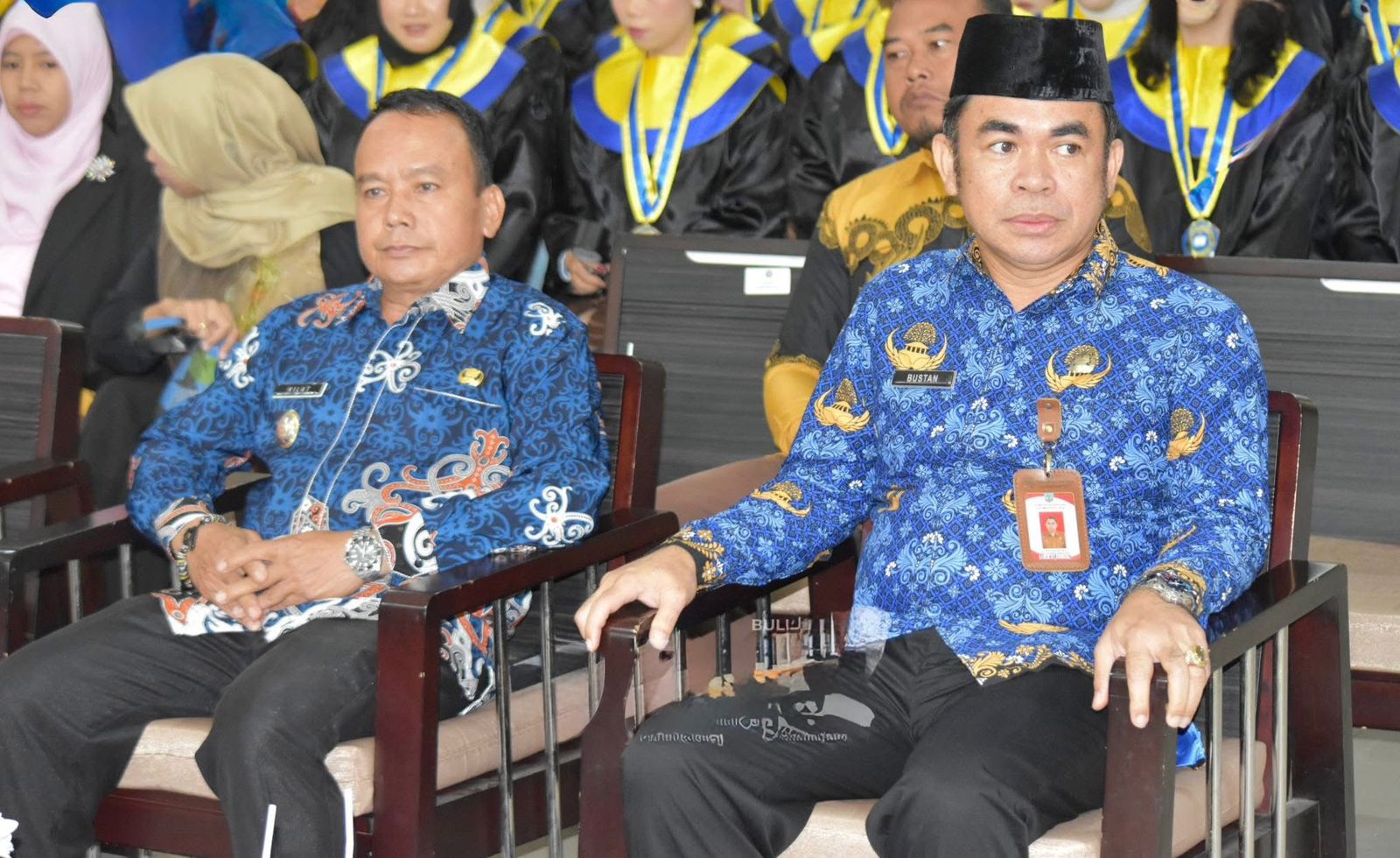 WISUDA : Wabup Bulungan Kilat bersama Sekprov Kaltara menghadiri wisuda ke-13 Unikaltar.