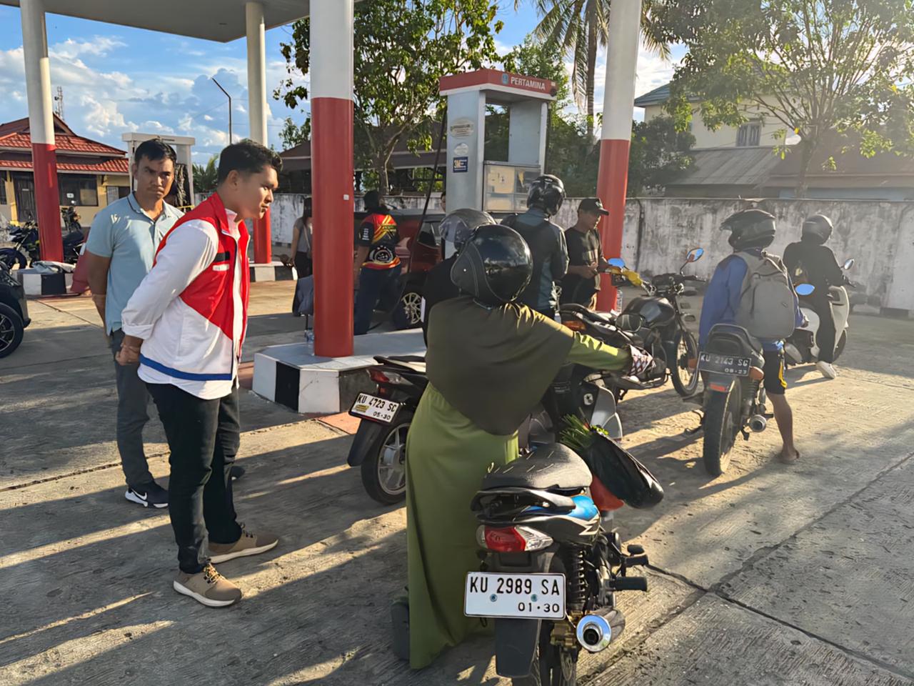 PASOKAN : Pertamina memastikan penyaluran BBM ke Malinau berjalan optimal.