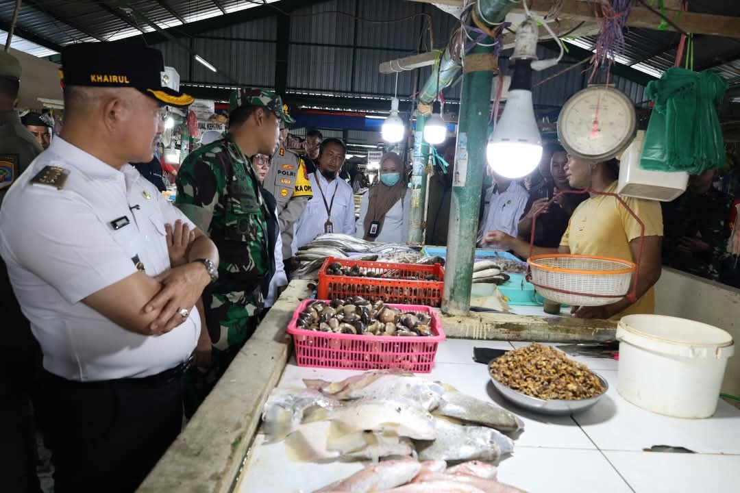 SIDAK : Tim Pengendalian Inflasi Daerah (TPID) Tarakan melakukan pemantauan harga di Pasar Tenguyun.