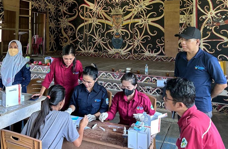 UJI SAMPEL: Dinkes Bulungan melakukan uji sampel di Kecamatan Peso, Bulungan.