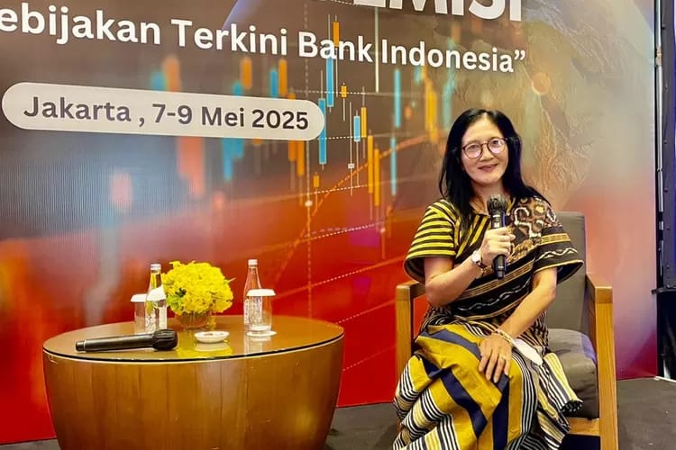 Dr. Ana Sriekaningsih, S.E., S.Th., M.M.,