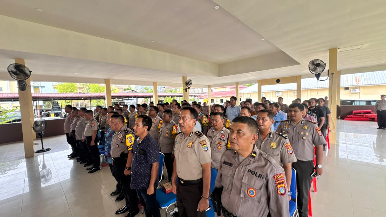 DIBERI ARAHAN: Kapolres Tarakan AKBP Erwin S. Manik, S.H., S.I.K., M.H., menegaskan pentingnya merespons laporan masyarakat lebih cepat.