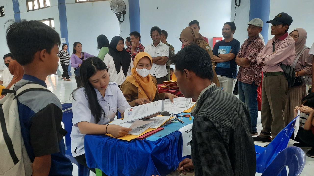 ILUSTRASI: Proses penerimaan siswa baru tahun ajaran 2025/26 di SMPN 1 Malinau.