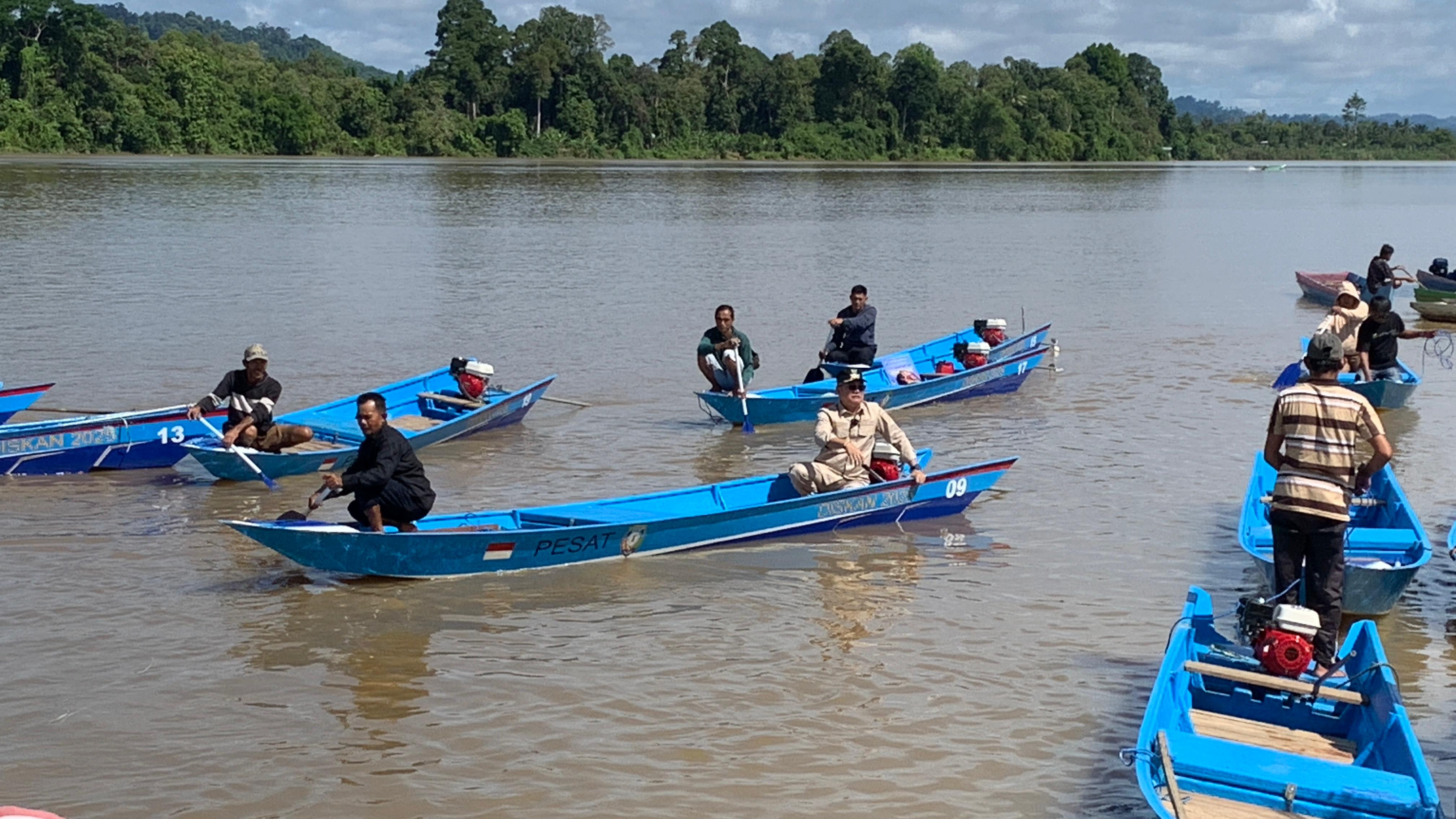 ANGGARAN: Uji coba bantuan Perahu untuk nelayan Kabupaten Malinau yang dinilai produktif 2025 lalu.