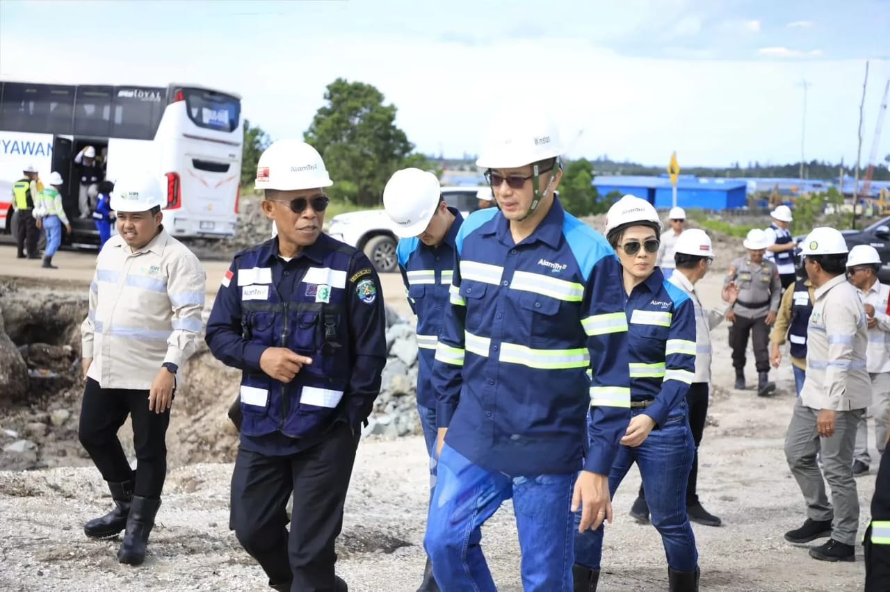 INVESTASI: Bupati Bulungan saat melakukan kunjungan ke kawasan industri Tanah Kuning-Mangkupadi.