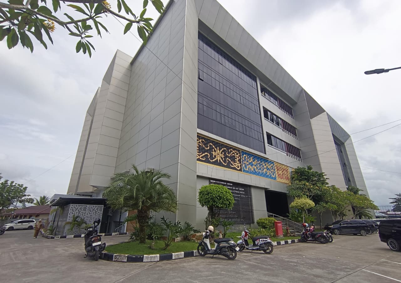 EFISIENSI: Salah satu kantor Pemprov Kaltara di Tanjung Selor.
