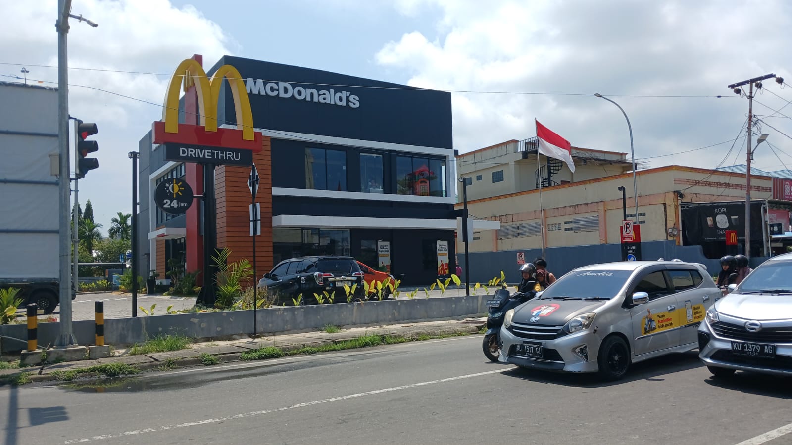 LAMPAUI TARGET: Ilustrasi suasana pusat Kota Tarakan yang terus berkembang seiring meningkatnya aktivitas investasi sepanjang 2025.