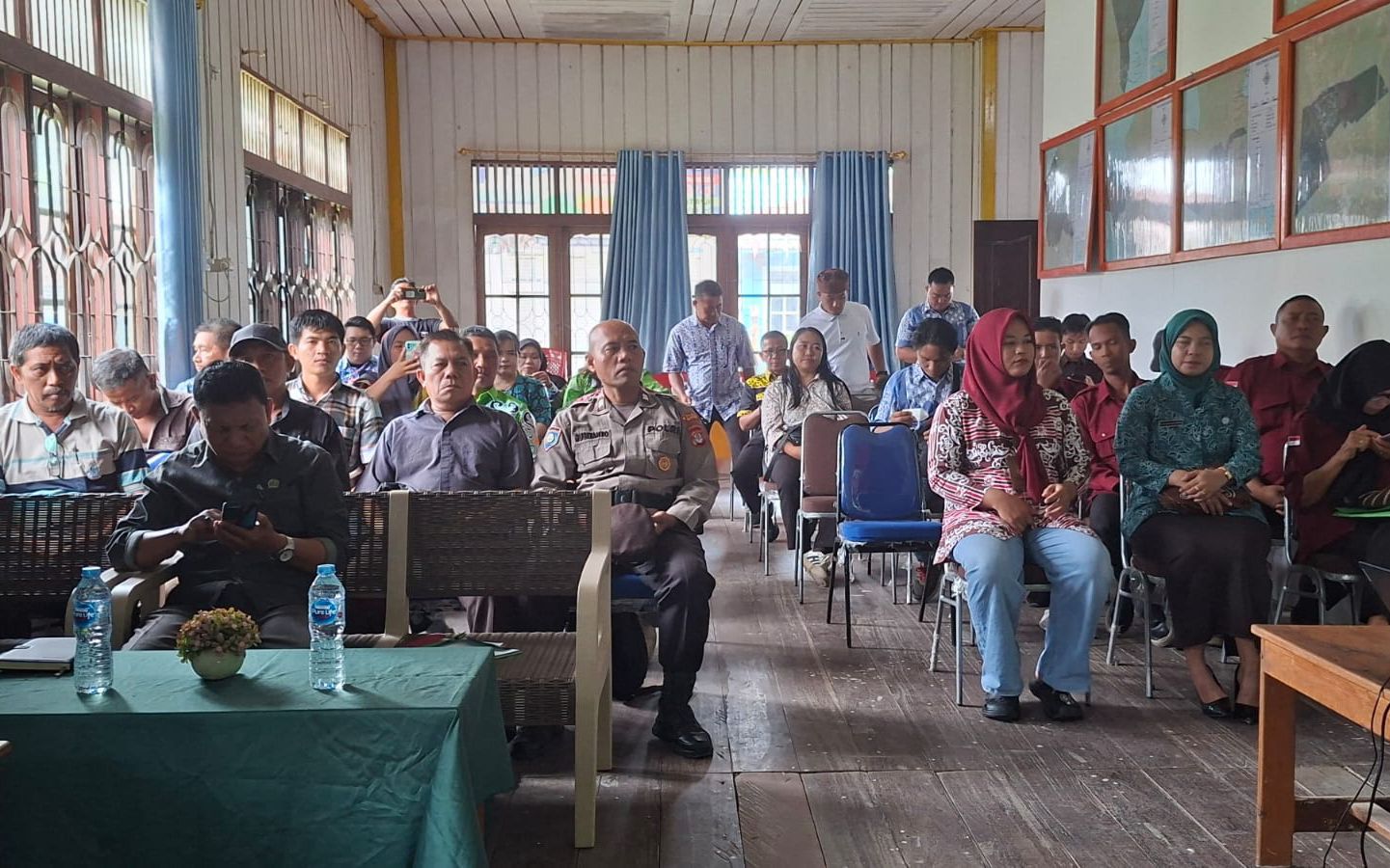 PROGRAM: Masyarakat Desa Malinau Hulu yang ikut berpartisipasi dalam sidang LPj tahun anggaran 2025.