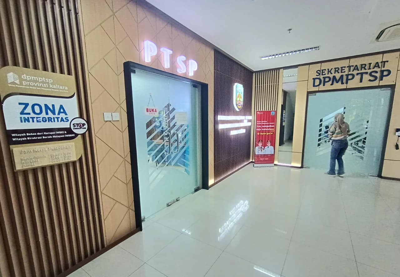PERTAMBANGAN: Kantor Dinas ESDM yang merupakan salah satutempat yang digeledah Kejati Kaltara.