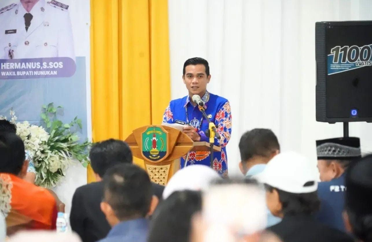 PEMERATAAN INFRASTRUKTUR : Bupati Nunukan , H. Irwan Sabri saat membuka Musyawarah Perencanaan Pembangunan (Musrenbang) Kewilayahan Pulau Nunukan.