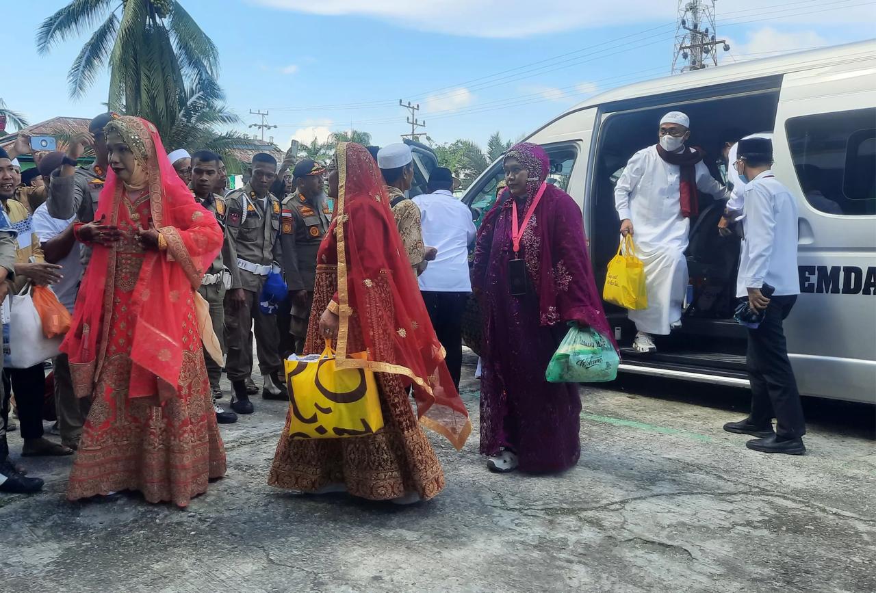 IBADAH: Jemaah haji Malinau tahun 2025 lalu.