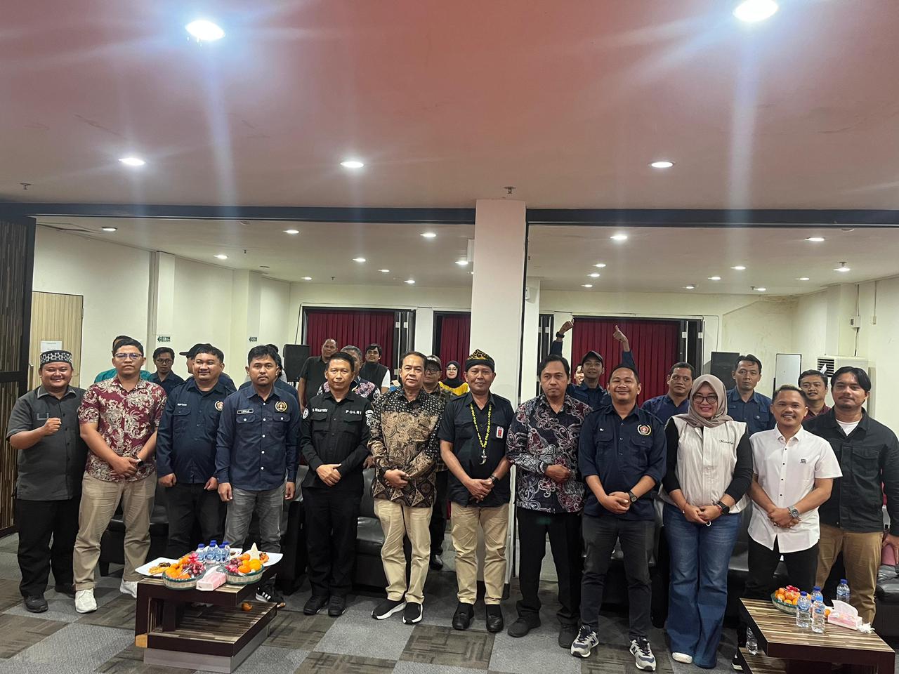 SYUKURAN : Dalam rangka HPN puluhan jurnalis memperingati HPN 2026 sebagai wujud rasa syukur sekaligus momentum memperkuat solidaritas dan profesionalisme insan pers.