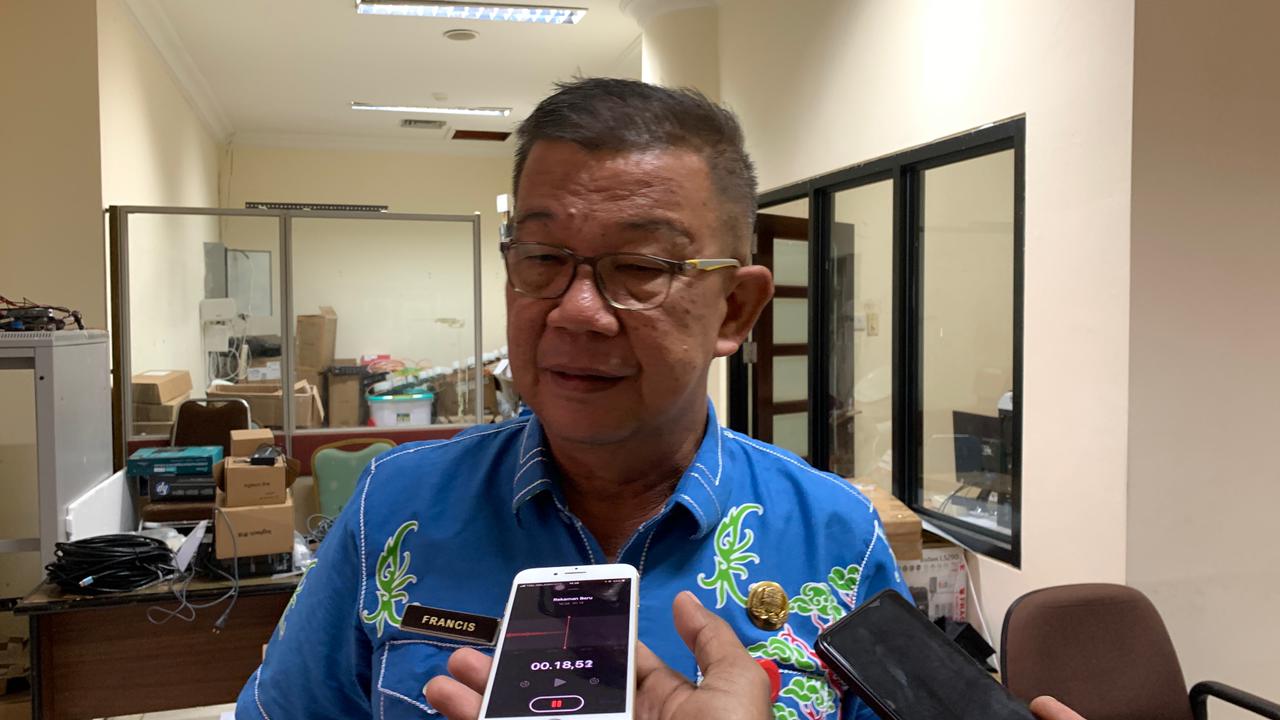 Asisten III Bidang Administrasi Umum Setkab Malinau, Francis
