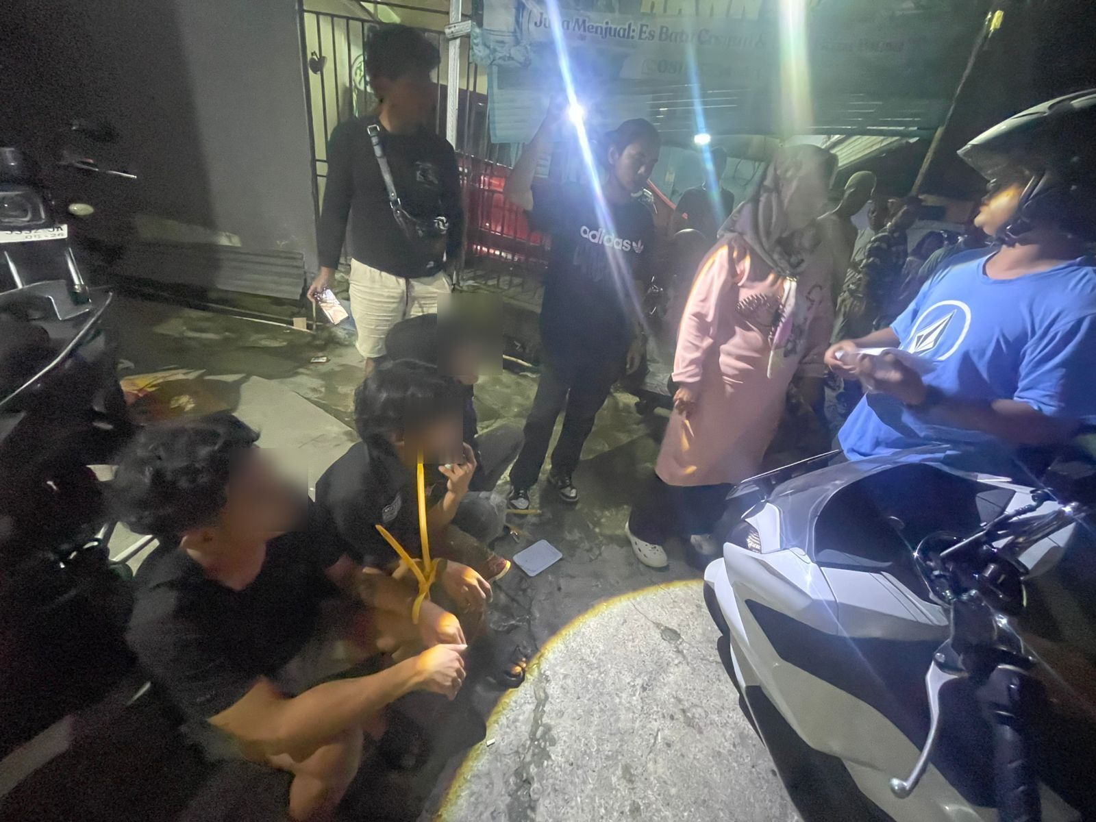 DIBEKUK : Para pelaku yang berhasil dibekuk oleh Satresnarkoba Polres Tarakan.  