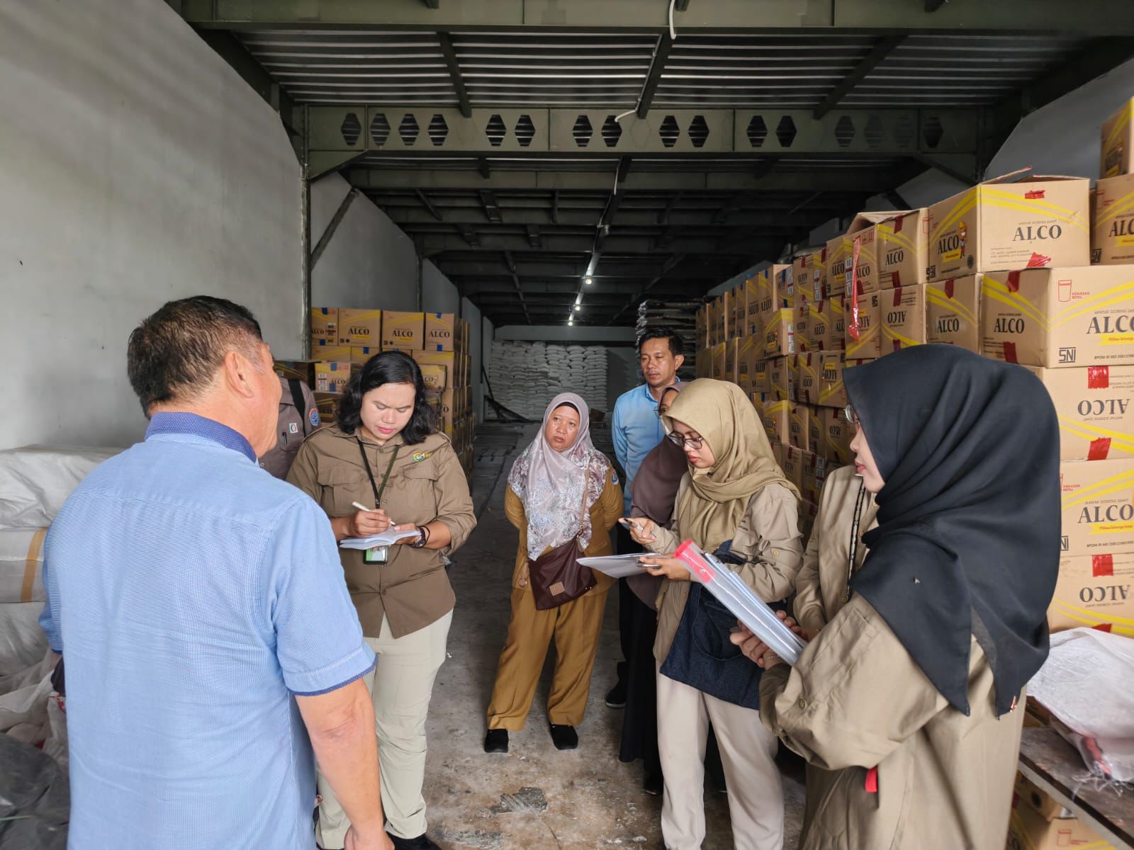 PENGAWASAN: Satgas Saber Pangen akan terus melakukan pengawasan untuk memastikan harga berasa sesuai HET dan stok tercukupi jelang lebaran.