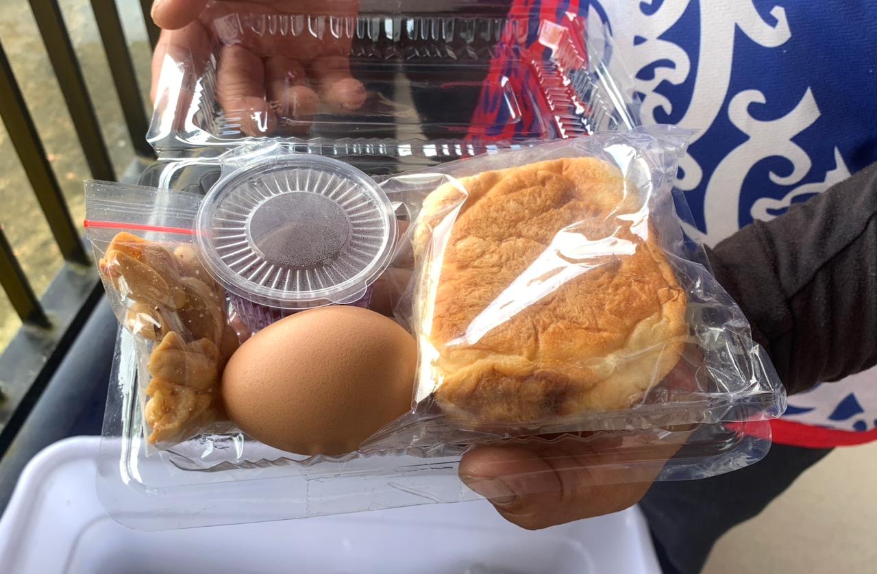 MBG: Menu MBG Ramadan di SMPN 1 Malinau Kota yang diberikan kepada siswa untuk dibawa pulang.