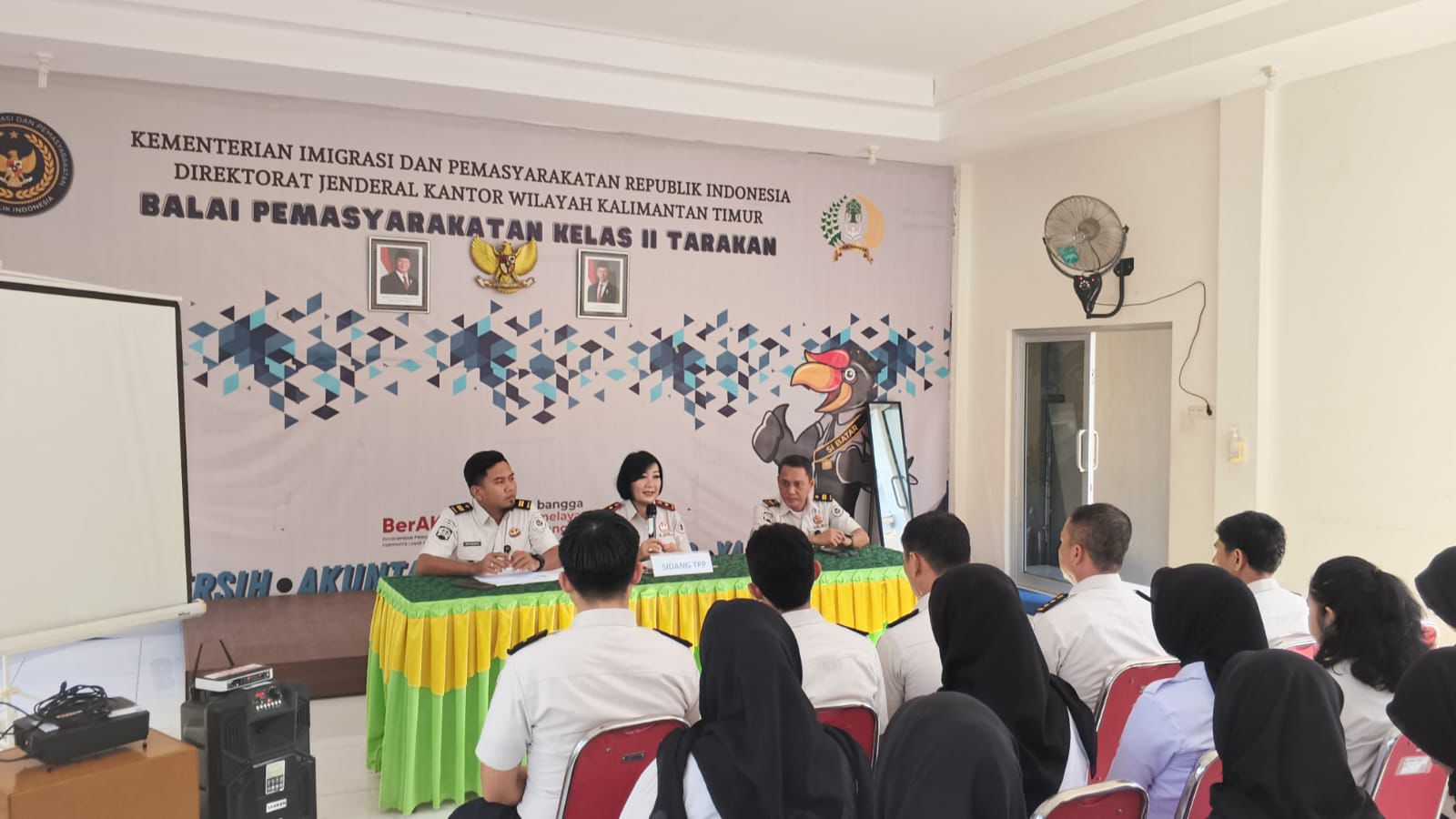 EVALUASI: Bapas Tarakan melakukan mengevaluasi pelaksanaan program integrasi bagi klien pemasyarakatan dan ada tiga klien diusulkan untuk dicabut program integrasinya.