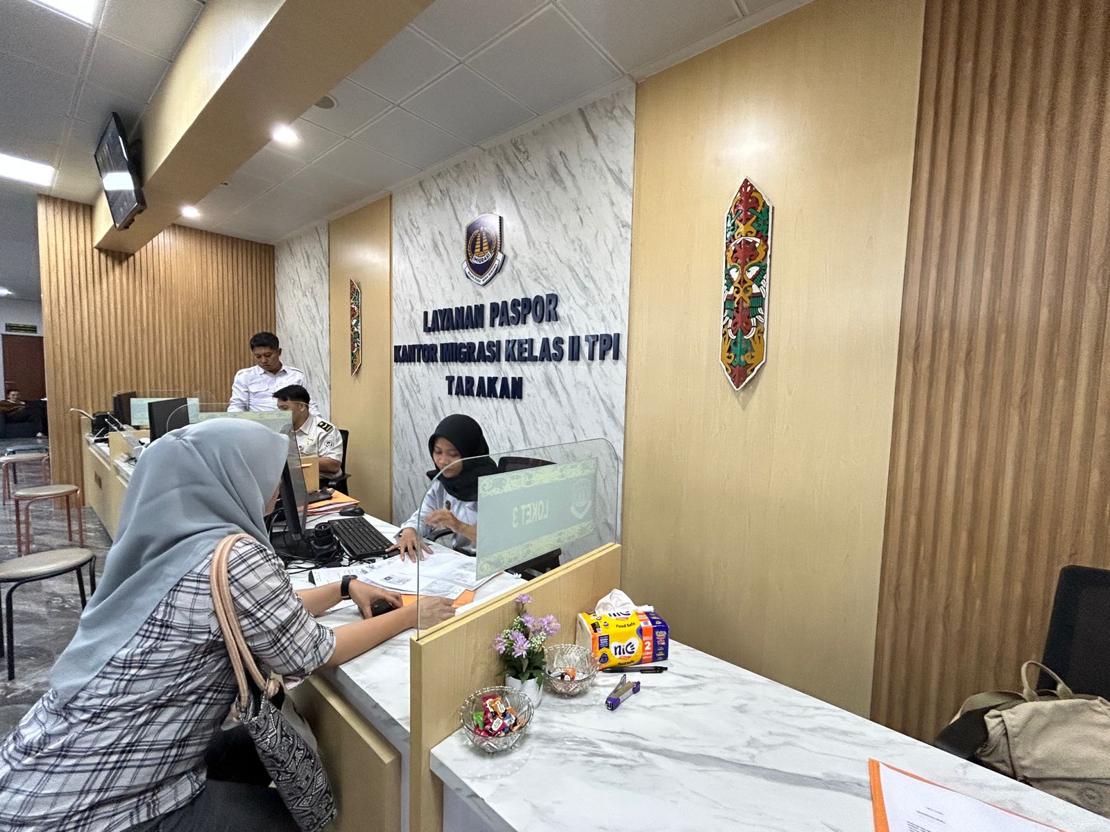 NORMAL : Kantor Imigrasi Kelas II TPI Tarakan memastikan kepengurusan paspor keperluan ibadah umrah dan haji masih berjalan normal.  