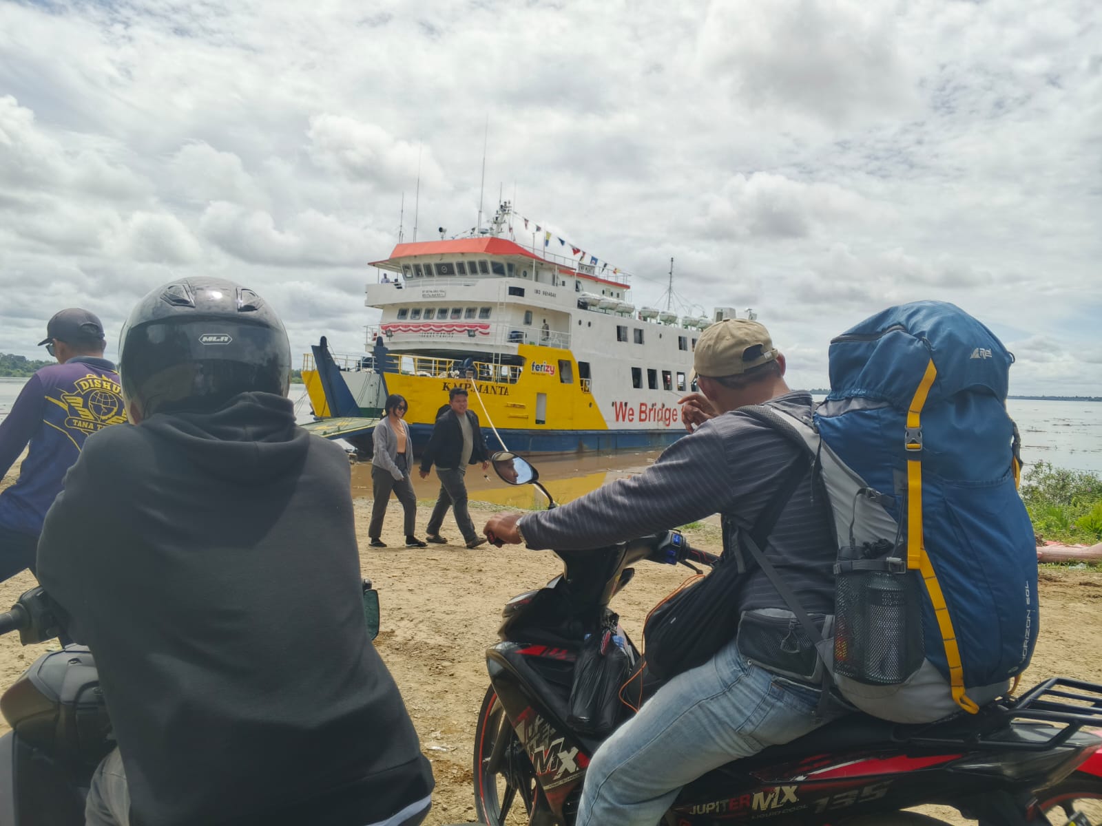 KEMBALI BEROPERASI: KMP Manta kembali melayani rute Tarakan-Sebawang PP pasca docking sebulan di Balikpapan. (dok Radar Tarakan)