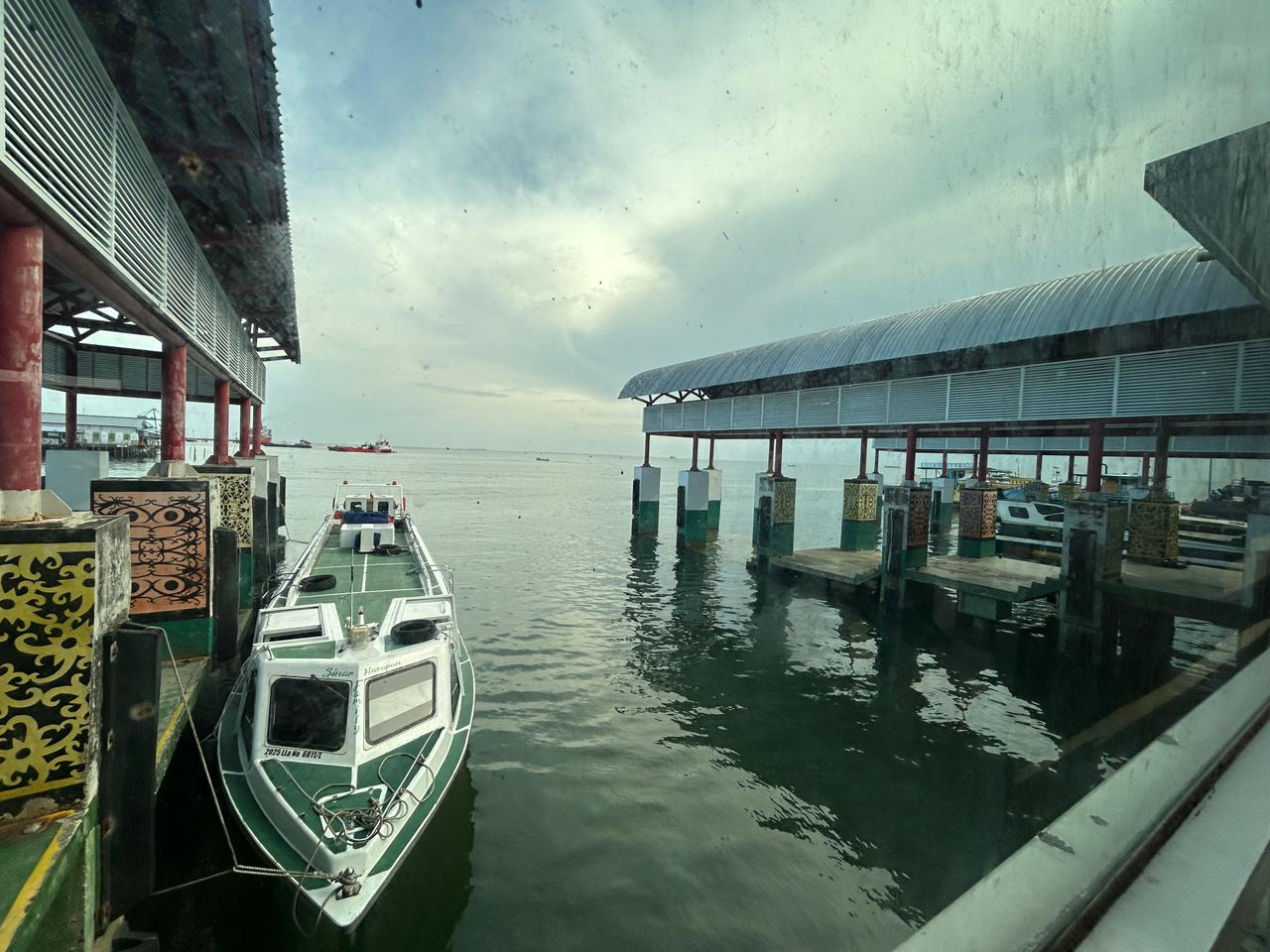 DISIAPKAN : Mengantisipasi lonjakan penumpang jelang Lebaran, Dinas Perhubungan Kalimantan Utara memastikan kesiapan armada speedboat di Pelabuhan Tengkayu I tetap optimal.  