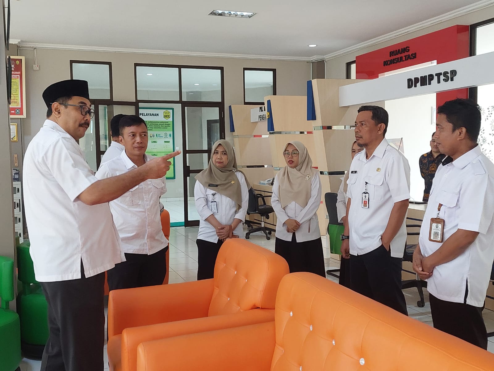 SIDAK: Sekda Bulungan melakukan sidak ke sejumlah instansi pelayanan publik.