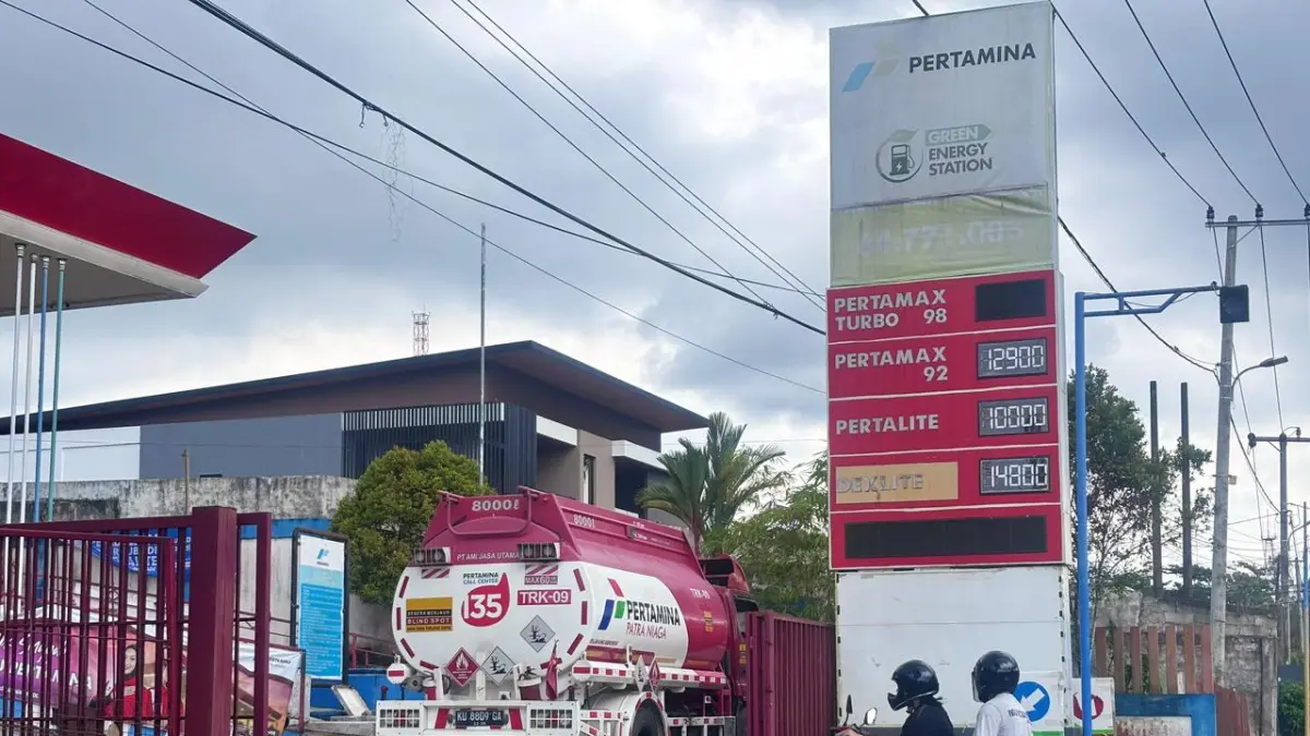 DISTRIBUSI: Distribusi BBM di Tarakan dipastikan berjalan optimal dan tanpa hambatan. ELIAZAR/RADAR TARAKAN&nbsp;