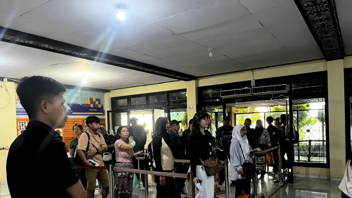 STABIL : Pergerakan penumpang di Pelabuhan Malundung khususnya jalur internasional selama periode Lebaran 2026 tidak ada lonjakan yang signifikan. ISTIMEWA