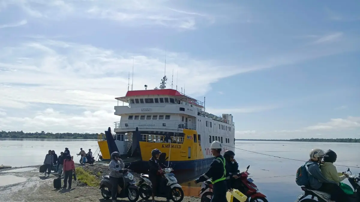 TARIF BARU: Jika sesuai rencana PT ASDP Indonesia Ferry (Persero) akan menerapkan tarif baru untuk rute Tarakan-Sebawang mulai 6 April.(DOK RADAR TARAKAN)