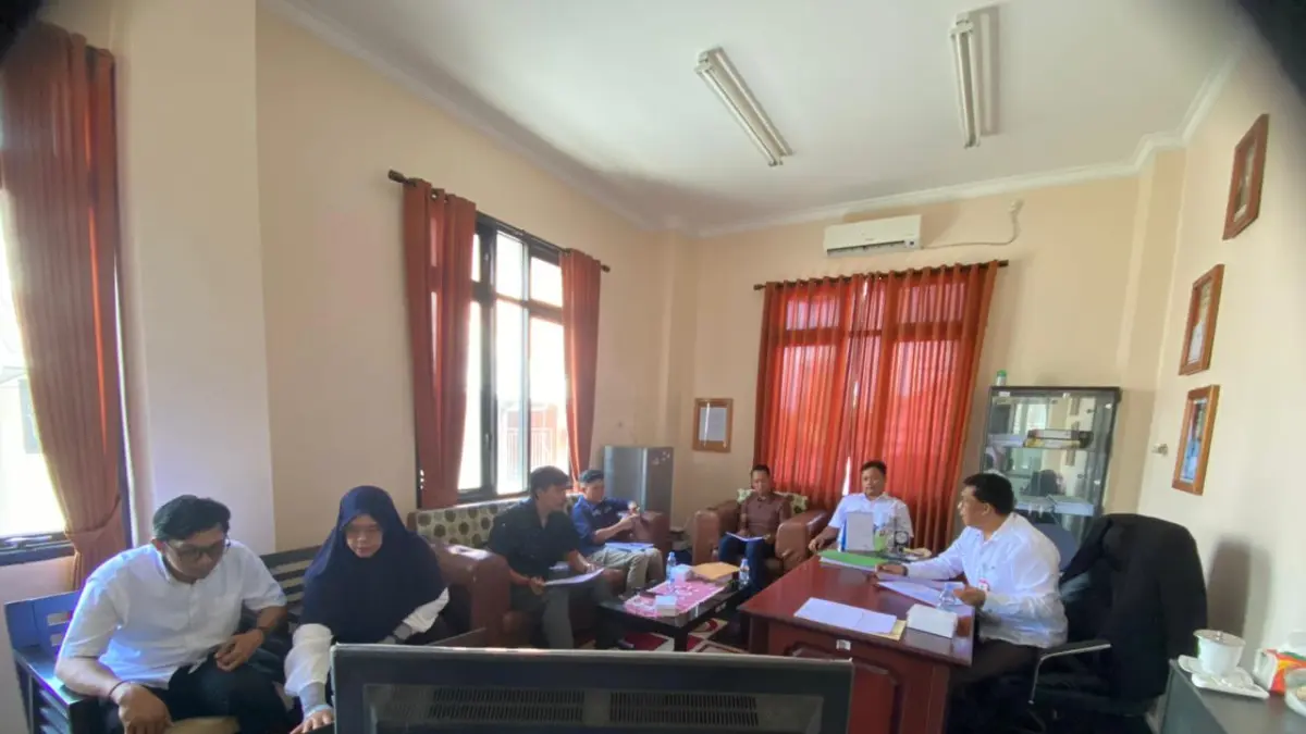 PENILAIAN: Kepala Bapenda Bulungan memimpin rapat dengan dewan juri. FOTO: DOK PEMKAB BULUNGAN