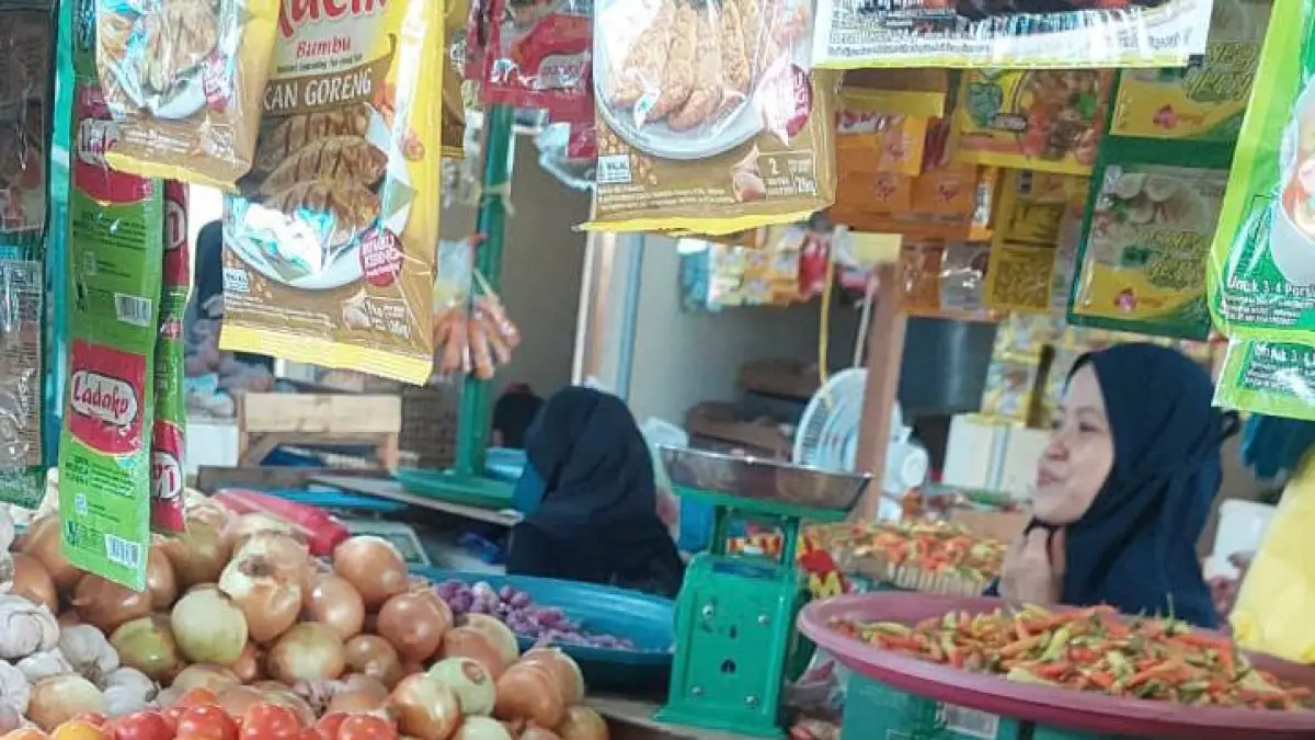INFLASI : Harga cabai dan ayam menjadi pemicu utama naiknya inflasi di Kaltara pada bulan Maret. ELIAZAR/RADAR TARAKAN&nbsp;