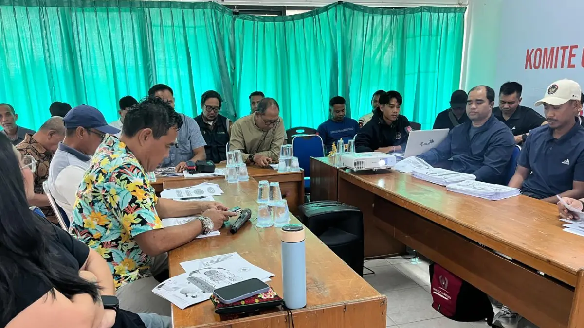 PERSIAPAN: Ketua KONI Bulungan memimpin rapat persiapan Porprov II Kaltara. FOTO: DOK KONI BULUNGAN