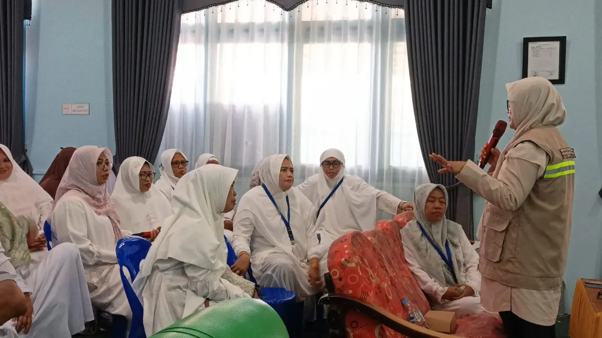 MANASIK HAJI: Jamaah haji Kaltara saat mengikuti manasik haji. FOTO: KEMENHAJUM KALTARA