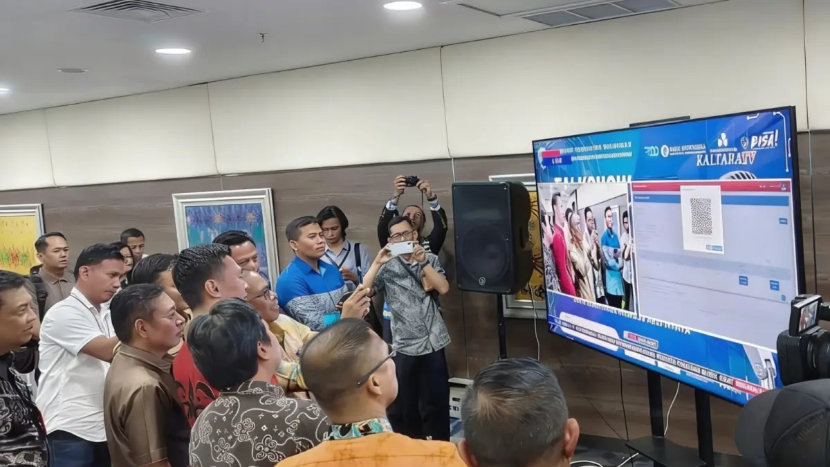 https://cdn-jjmn.jawapos.com/images/10/2026/04/14/nontunai-bupati-bulungan-syarwani-didampingi-sekda-bulungan-menggunakan-transaksi-nontunai-foto-radar-tarakan-JDMXK.webp