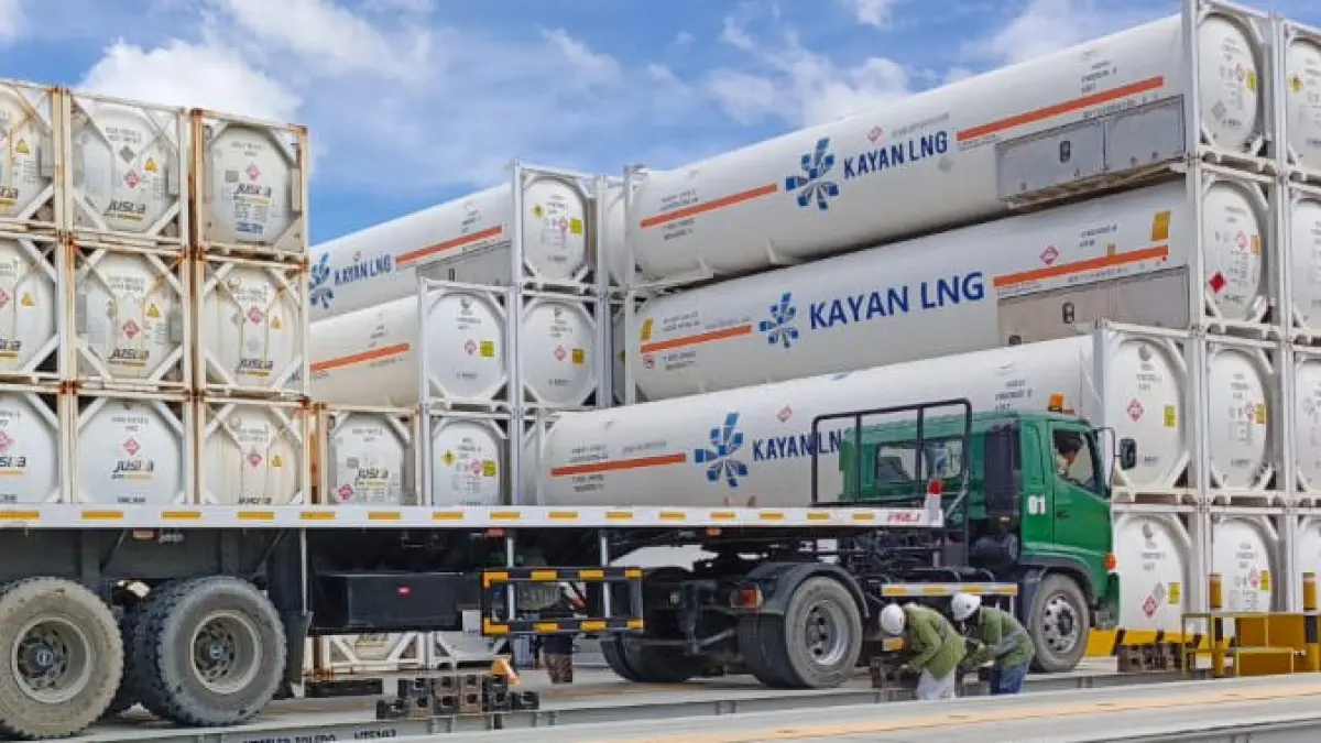 TERA ULANG: Disperindagkop Tana Tidung menggandeng UML Bulungan untuk melakukan tera ulang jembatan timbang LNG Tana Lia baru baru ini. (DOK DISPERINDAGKOP KTT)