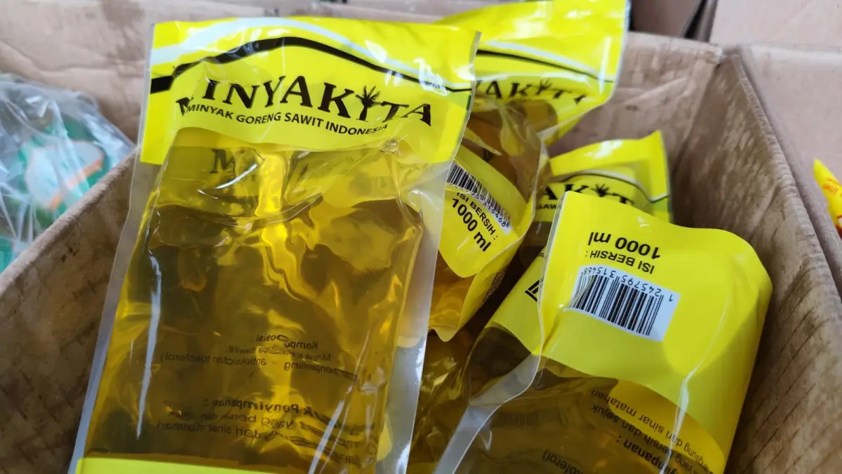 LANGKA: Kelangkaan MinyakKita di Nunukan memicu kenaikan harga minyak goreng non subsidi. DOK RADAR TARAKAN