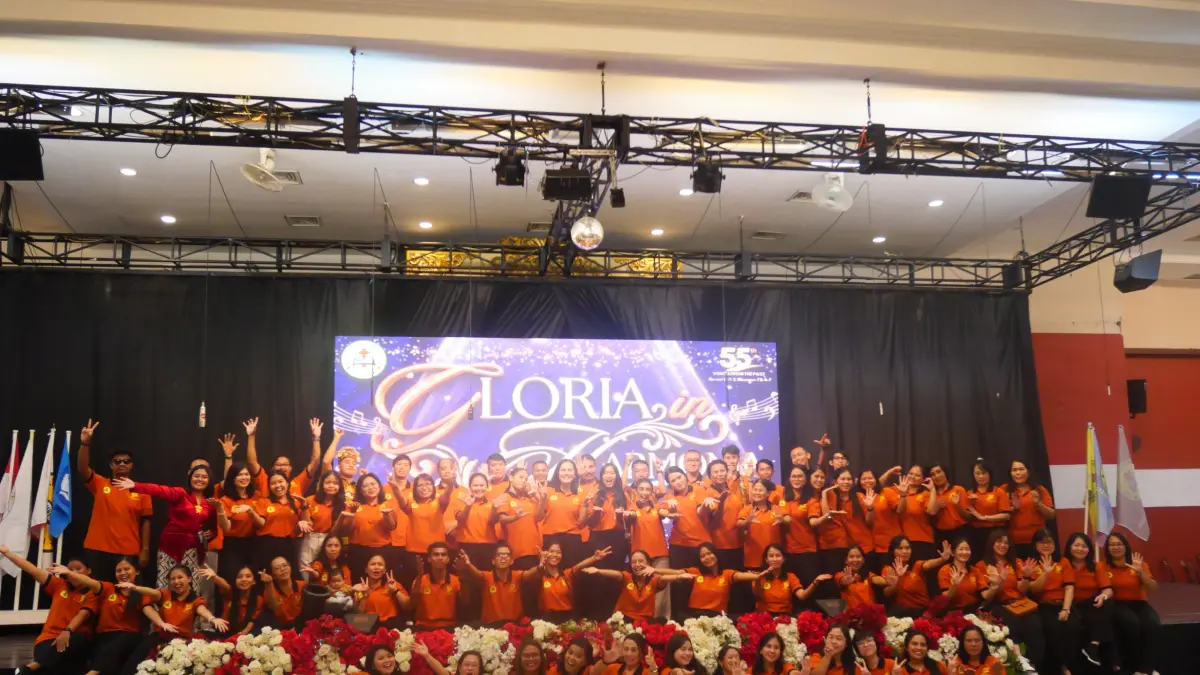 Perayaan HUT ke-55 Yayasan Kristen Tunas Kasih melalui pentas seni Gloria In Harmonia berlangsung meriah.