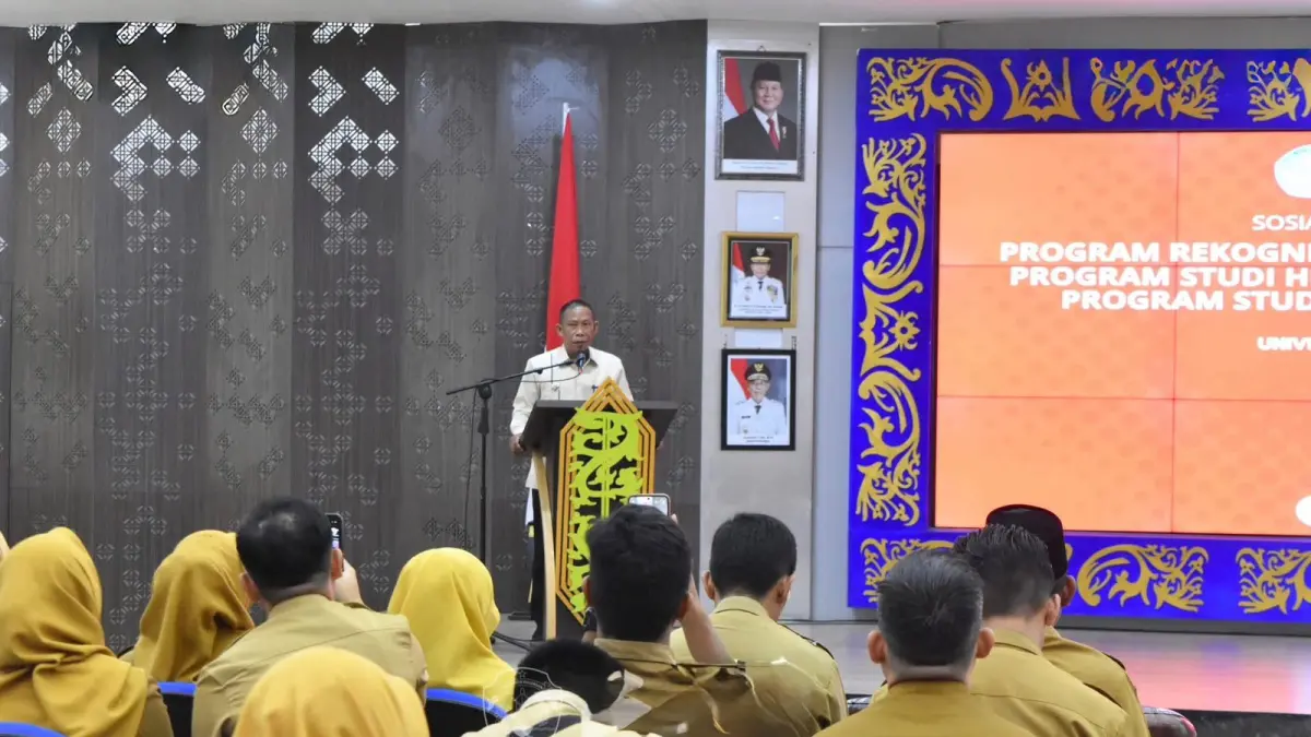 ARAHAN: Bupati Bulungan menyampaikan arahan di hadapan ASN Bulungan.
(Taslee/Radar Tarakan)