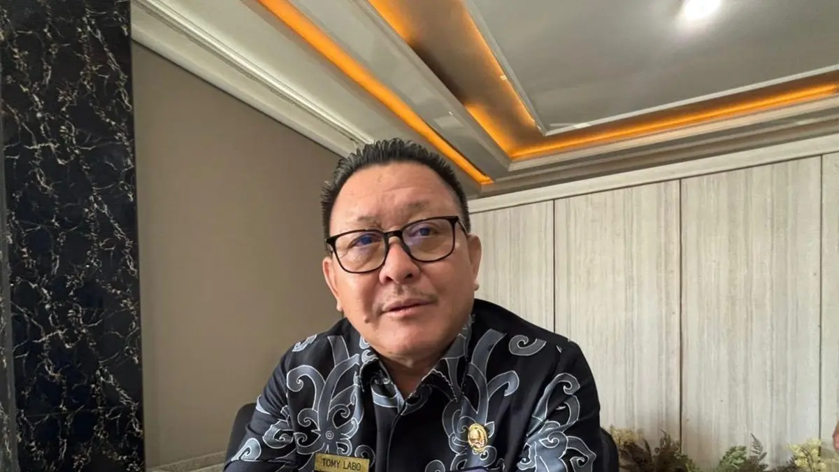 Kepala Badan Pendapatan Daerah (Bapenda) Kaltara, Tomy Labo. FOTO: DIPA/RADAR TARAKAN